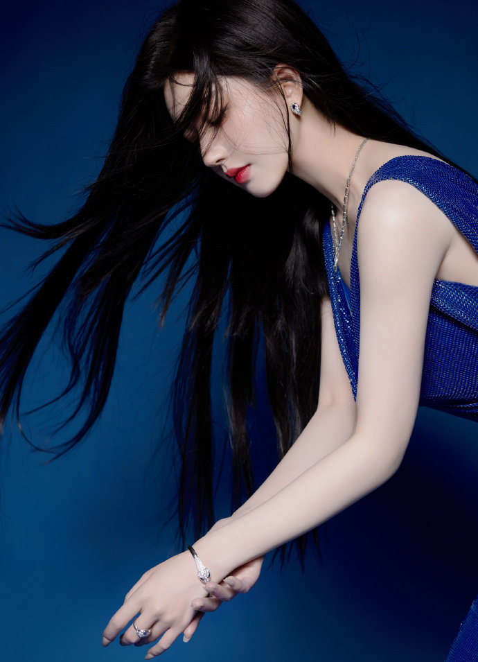 Kaiyun中国：国产一级suv老妇女V(图1)
