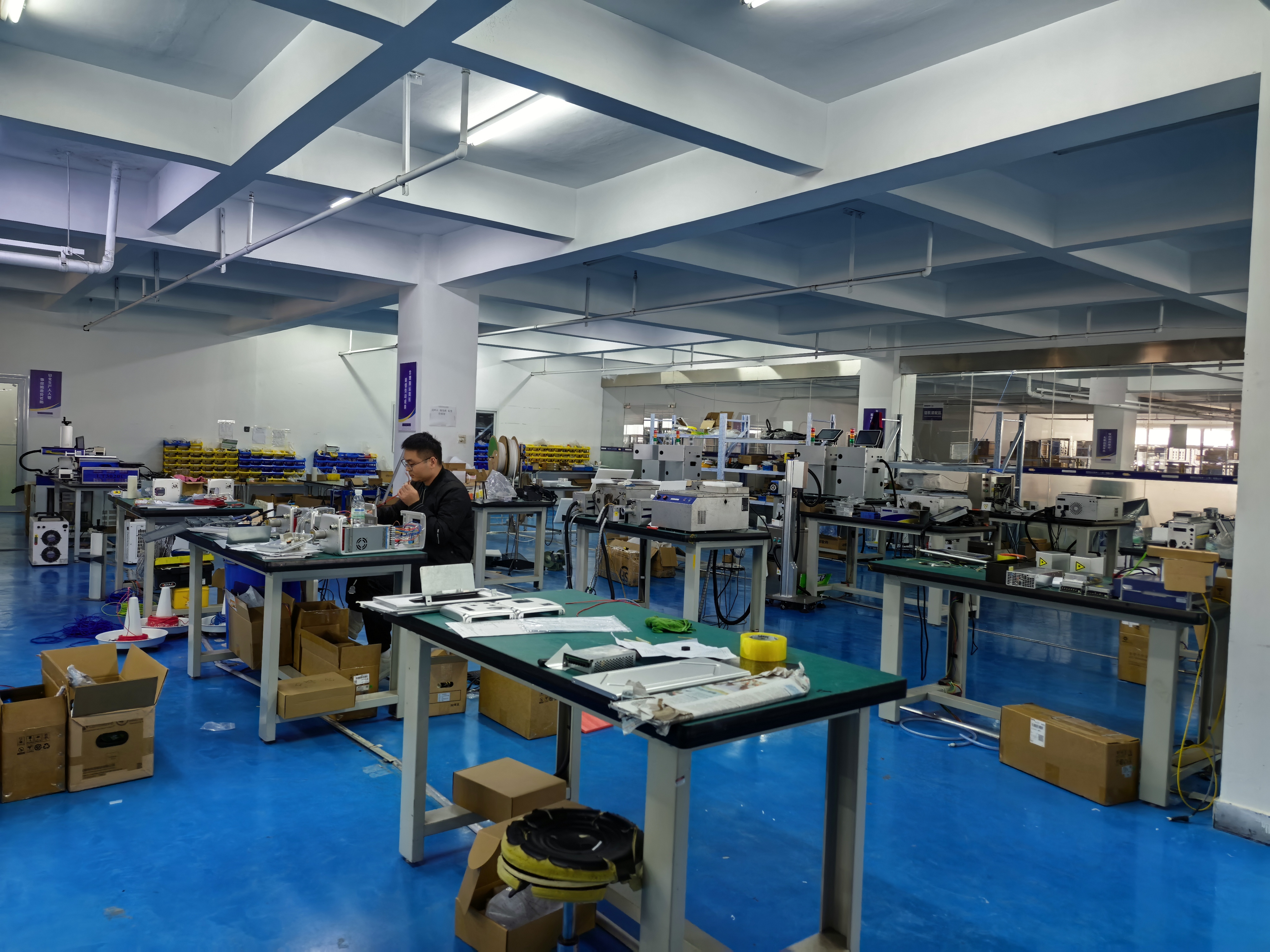 开云网站：2026年郑州UV高解析喷码机选型指南：把握标识技术变革甄选核心合作伙伴(图3)